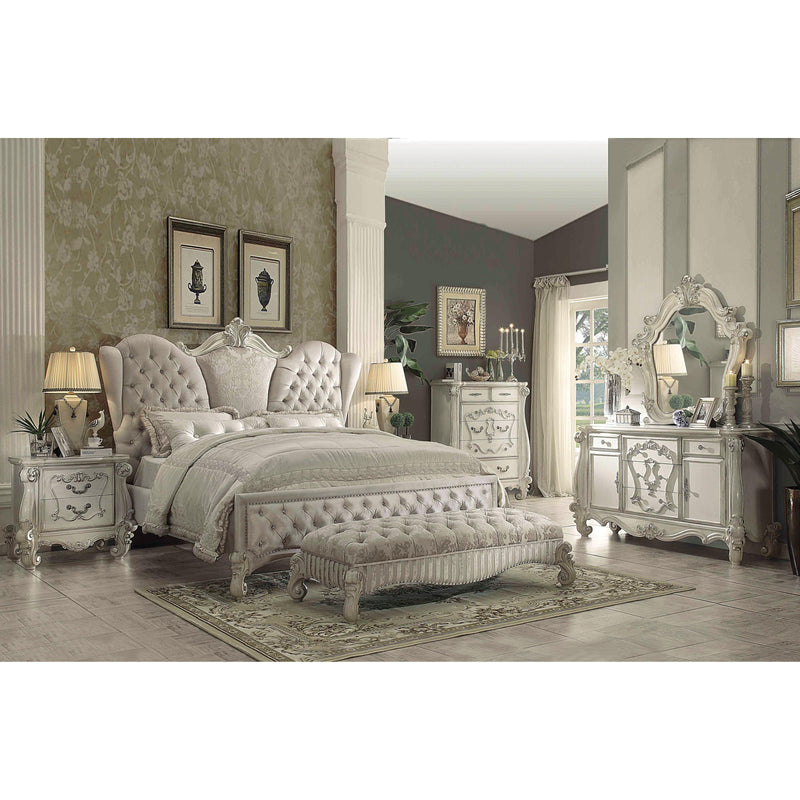 Acme Furniture Versailles Queen Upholstered Bed 21130Q IMAGE 3