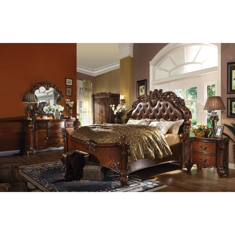 Acme Furniture Vendome King Upholstered Panel Bed 21997EK IMAGE 2