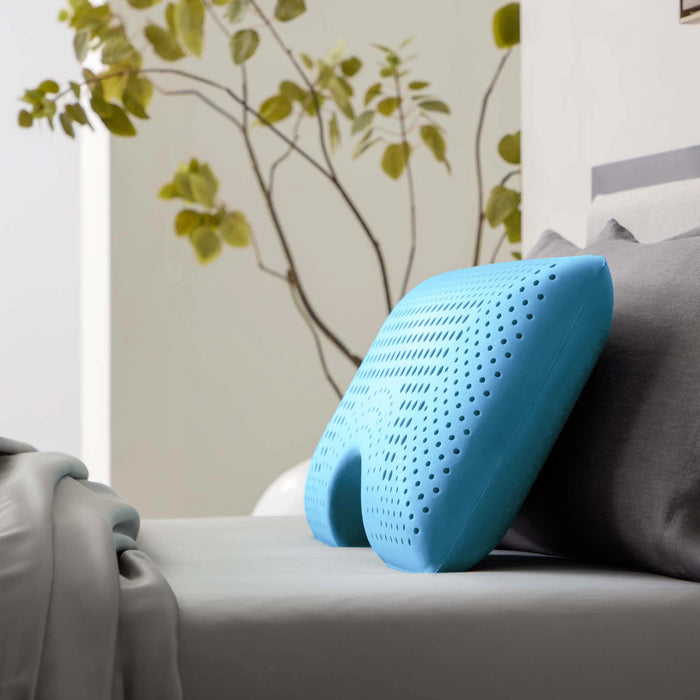 Zoned Gel ActiveDough Shoulder Pillow
