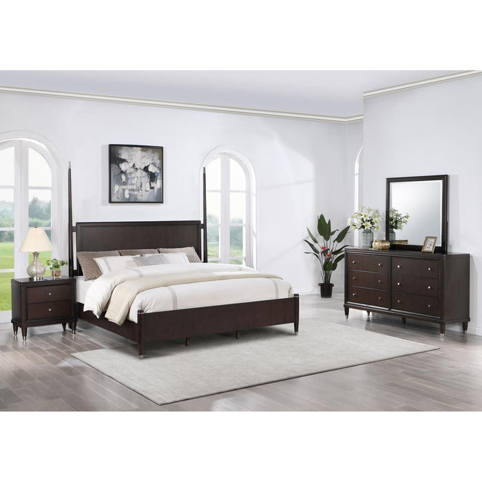 Coaster Furniture Emberlyn 223061KE-S4 6 pc King Poster Bedroom Set IMAGE 2