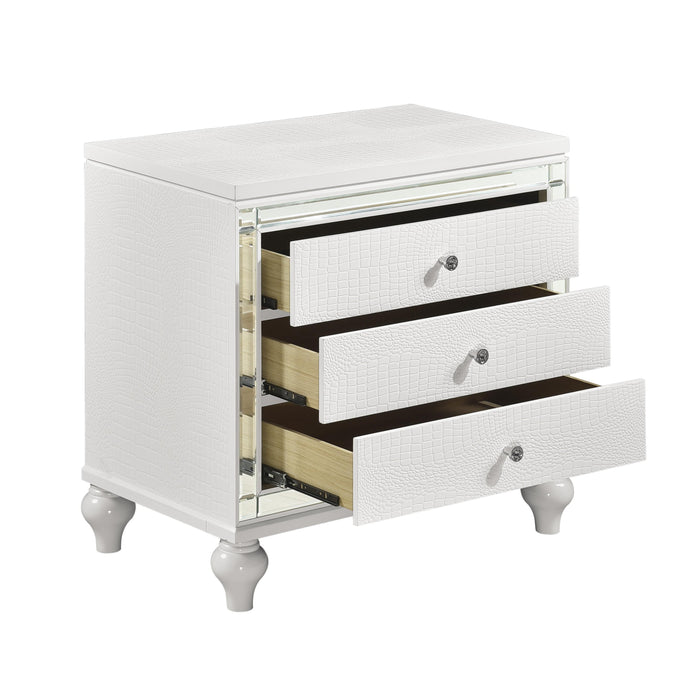 Homelegance Alonza 3-Drawer Nightstand 1845-4 IMAGE 3