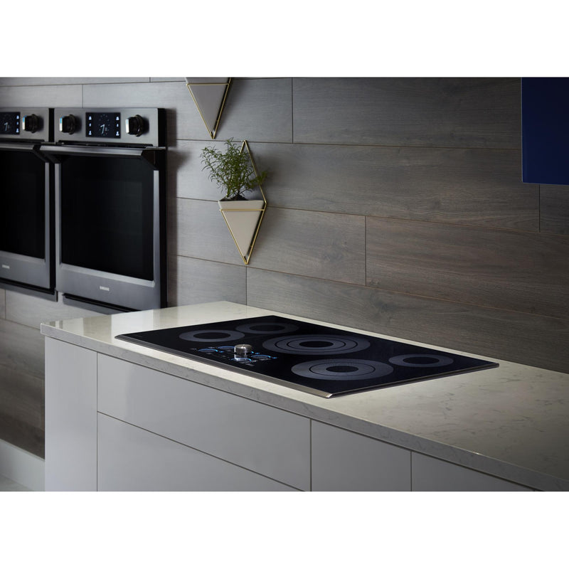 Samsung 30-inch Built-In Electric Cooktop NZ30K6330RG/AA IMAGE 4