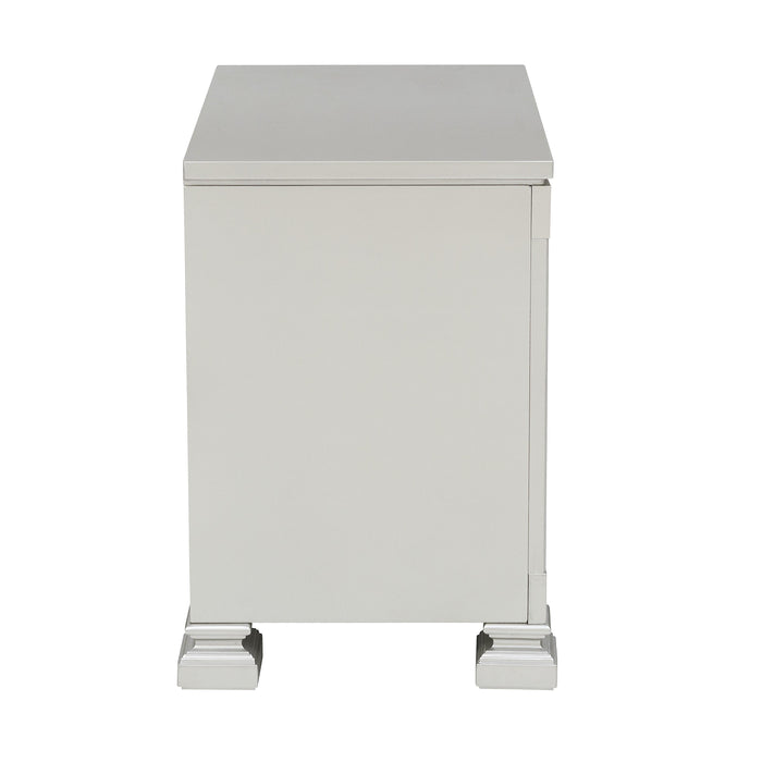 Homelegance Bevelle 2-Drawer Nightstand 1958-4 IMAGE 3