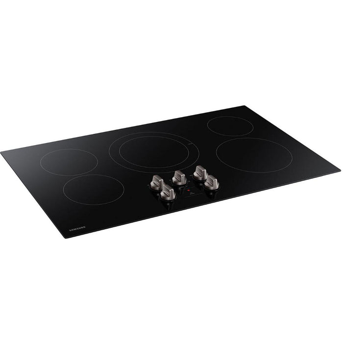 Samsung 36-inch Built-in Electric Cooktop with Hot Surface Indicator NZ36R5330RK/AA IMAGE 3