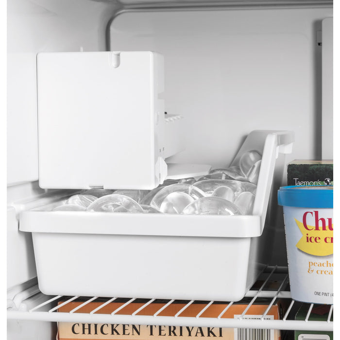 GE 17.5 cu. ft. Top Freezer Refrigerator with Factory-Installed Icemaker GIE18DTNRWW IMAGE 4