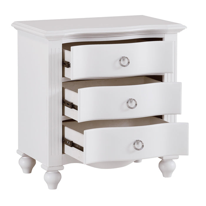 Homelegance Meghan 3-Drawer Kids Nightstand 2058WH-4 IMAGE 3