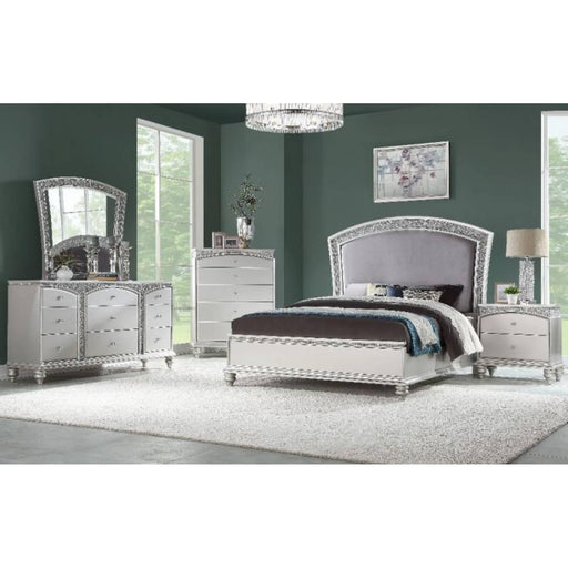 Acme Furniture Maverick King Panel Bed 21797EK IMAGE 2