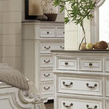 McFerran Home Furnishings 5-Drawer Chest B738-C IMAGE 2