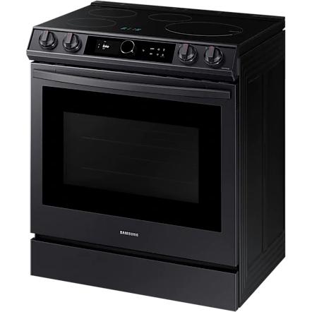 Samsung 30-inch Slide-in Electric Induction Range with WI-FI Connect NE63T8911SG/AA IMAGE 4