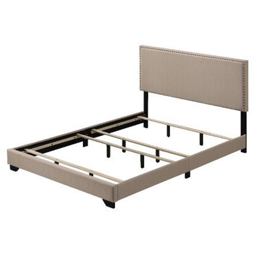 Acme Furniture Leandros Queen Upholstered Panel Bed 27420Q