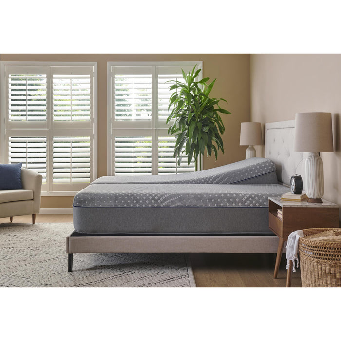 Sealy Chablis Firm Hybrid Mattress (Full) IMAGE 20