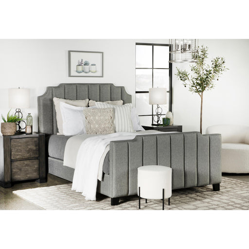 Coaster Furniture King Upholstered Panel Bed 306029KE IMAGE 2