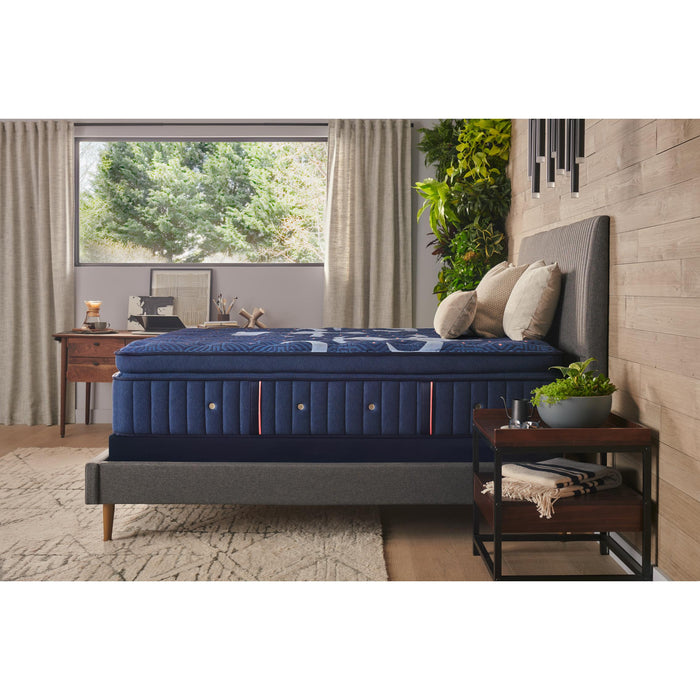 Stearns & Foster Lux Estate Soft Euro Pillow Top Mattress (Queen) IMAGE 7