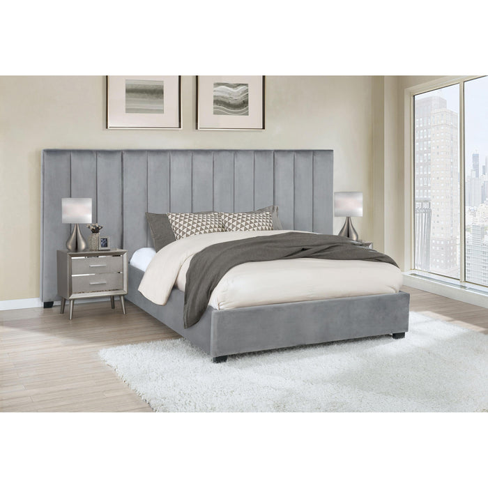 Coaster Furniture Arles Queen Upholstered Panel Bed 306070Q-SP IMAGE 1