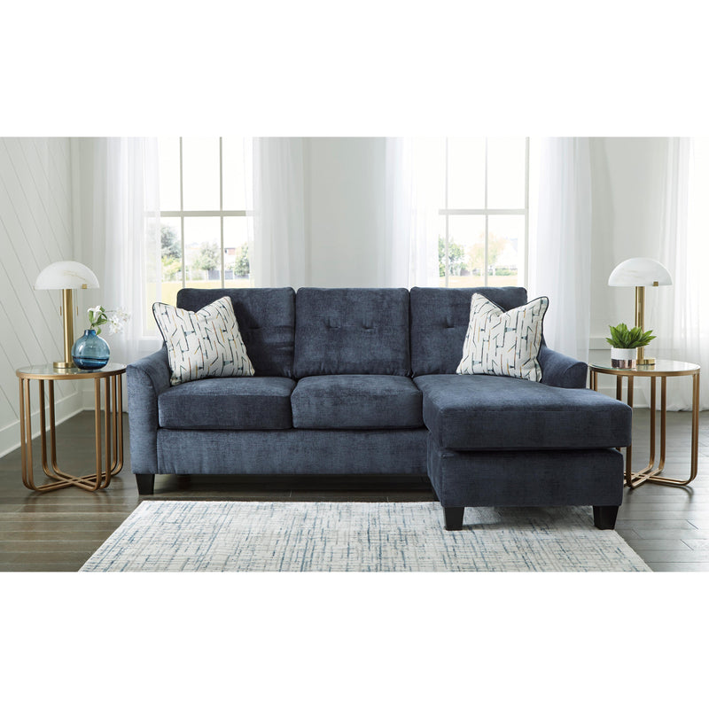 Benchcraft Amity Bay Fabric 2 pc Sectional 6720618 IMAGE 7