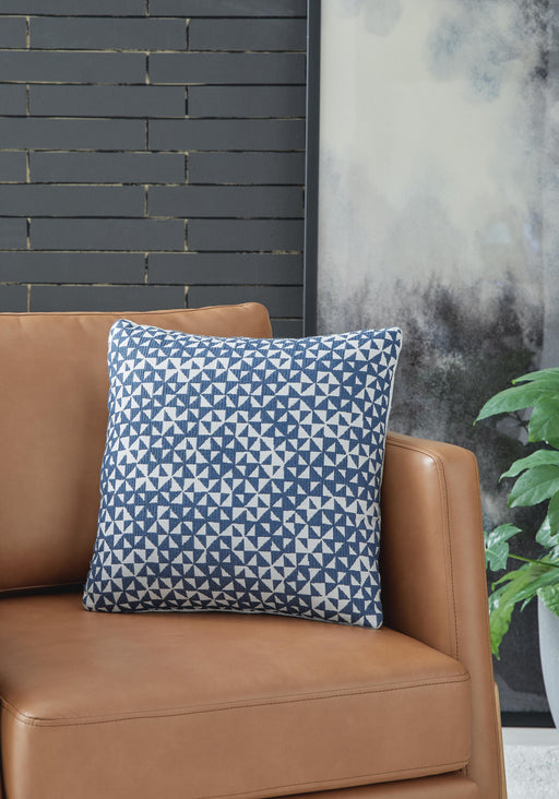 Jaycott Next-Gen Nuvella Pillow (Set of 4) - BWO Furniture & Mattresses