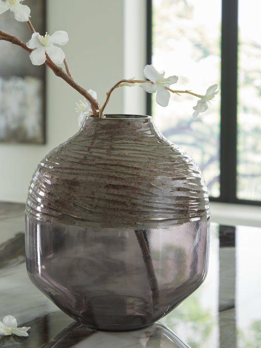 Harpwick Vase - BWO Furniture & Mattresses