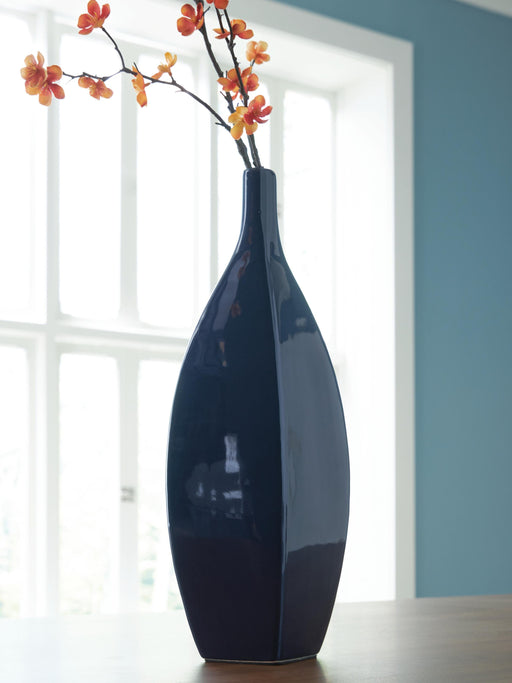 Abtinson Vase - BWO Furniture & Mattresses