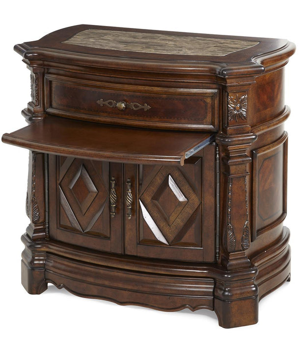 Windsor Court Nightstand in Vintage Fruitwood