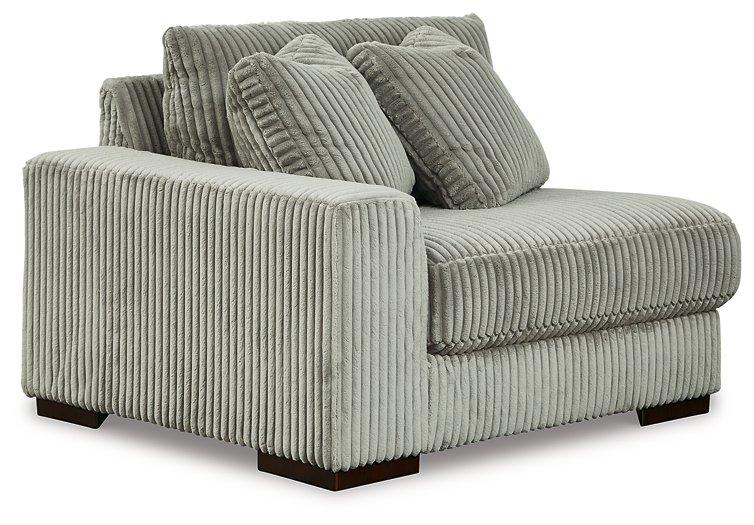 Lindyn Sectional Sofa - BWO Furniture & Mattresses