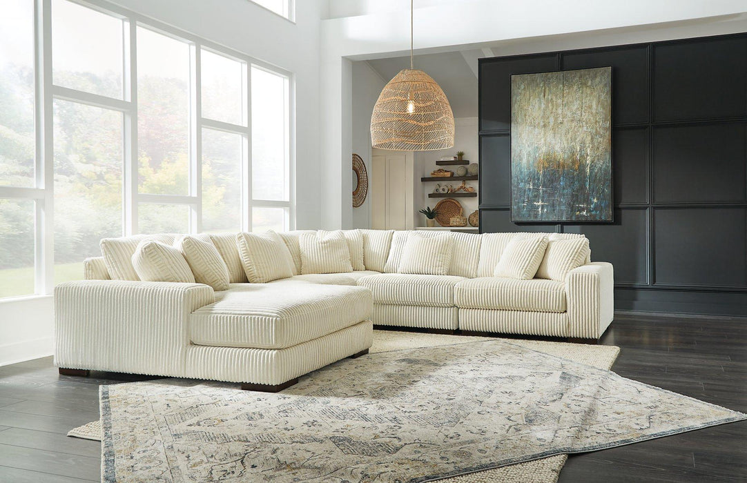 Lindyn Sectional with Chaise - BWO Furniture & Mattresses