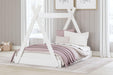 Hallityn Bed - BWO Furniture & Mattresses