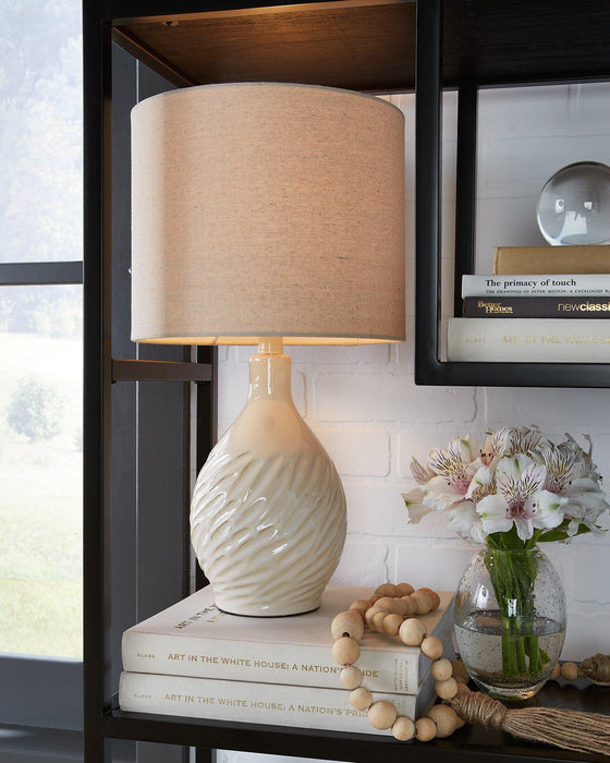 Garinton Table Lamp - BWO Furniture & Mattresses