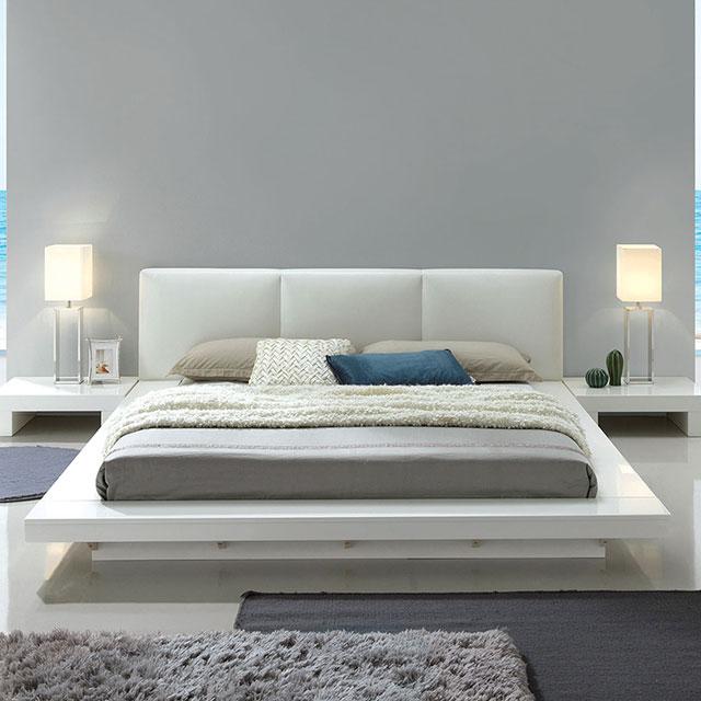 Christie Glossy White Queen Bed image