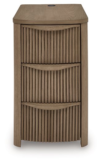 Camdill Chairside End Table - BWO Furniture & Mattresses