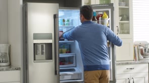 Maytag 33-inch, 21.2 cu.ft. Freestanding Top Freezer Refrigerator with Interior Ice Maker MRT711SMFZ EXTERNAL_VIDEO 2